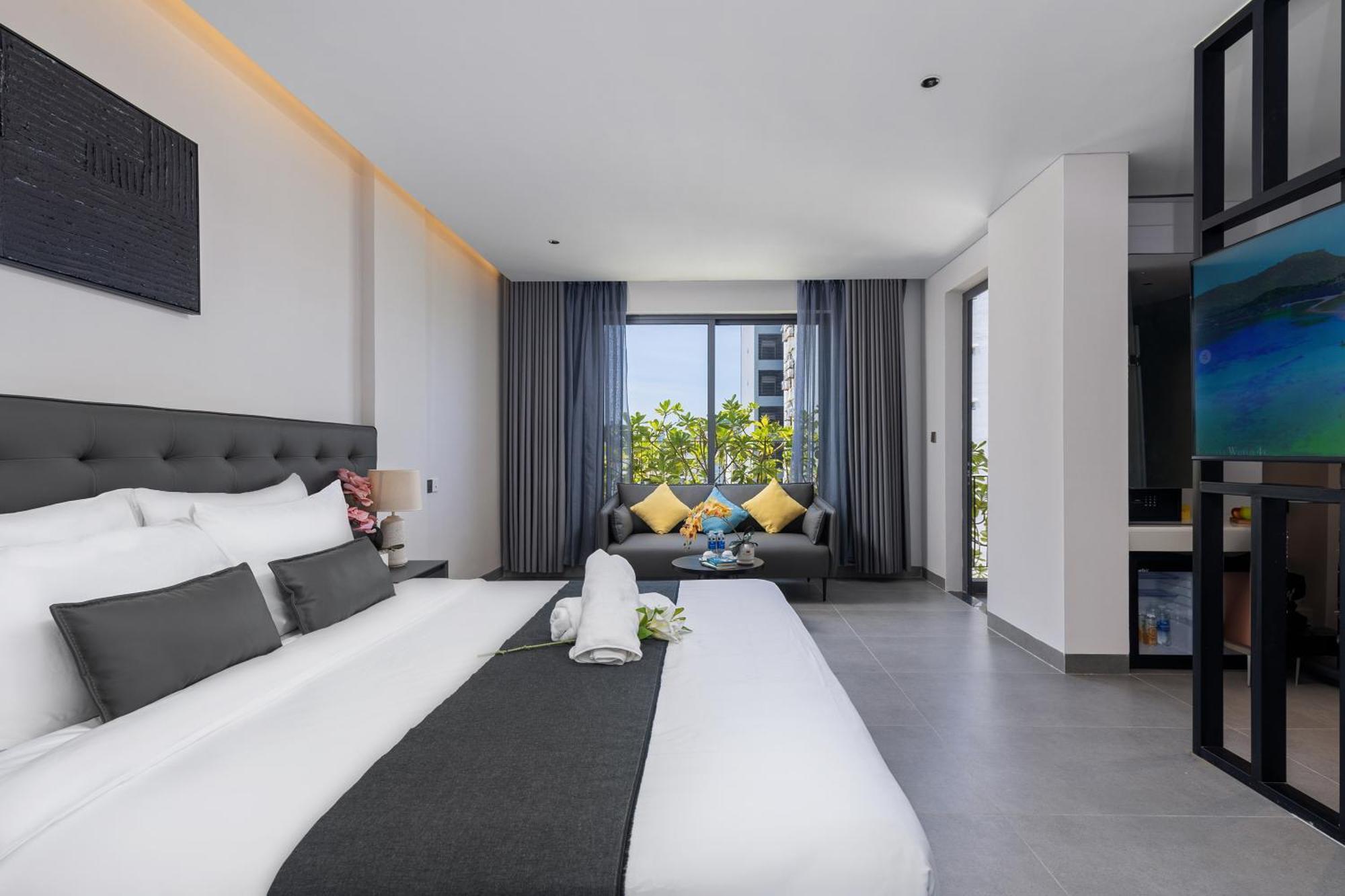 Jbay Beachfront Boutique Hotel Da Nang Buitenkant foto