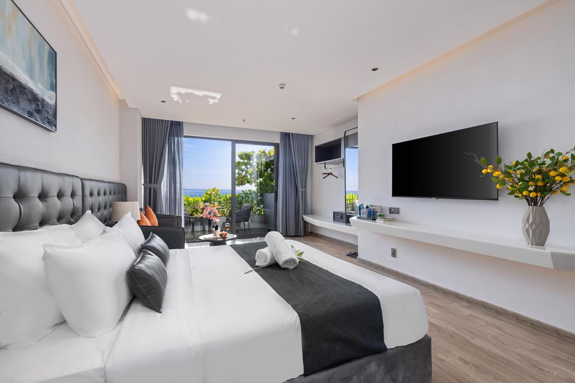 Jbay Beachfront Boutique Hotel Da Nang Buitenkant foto