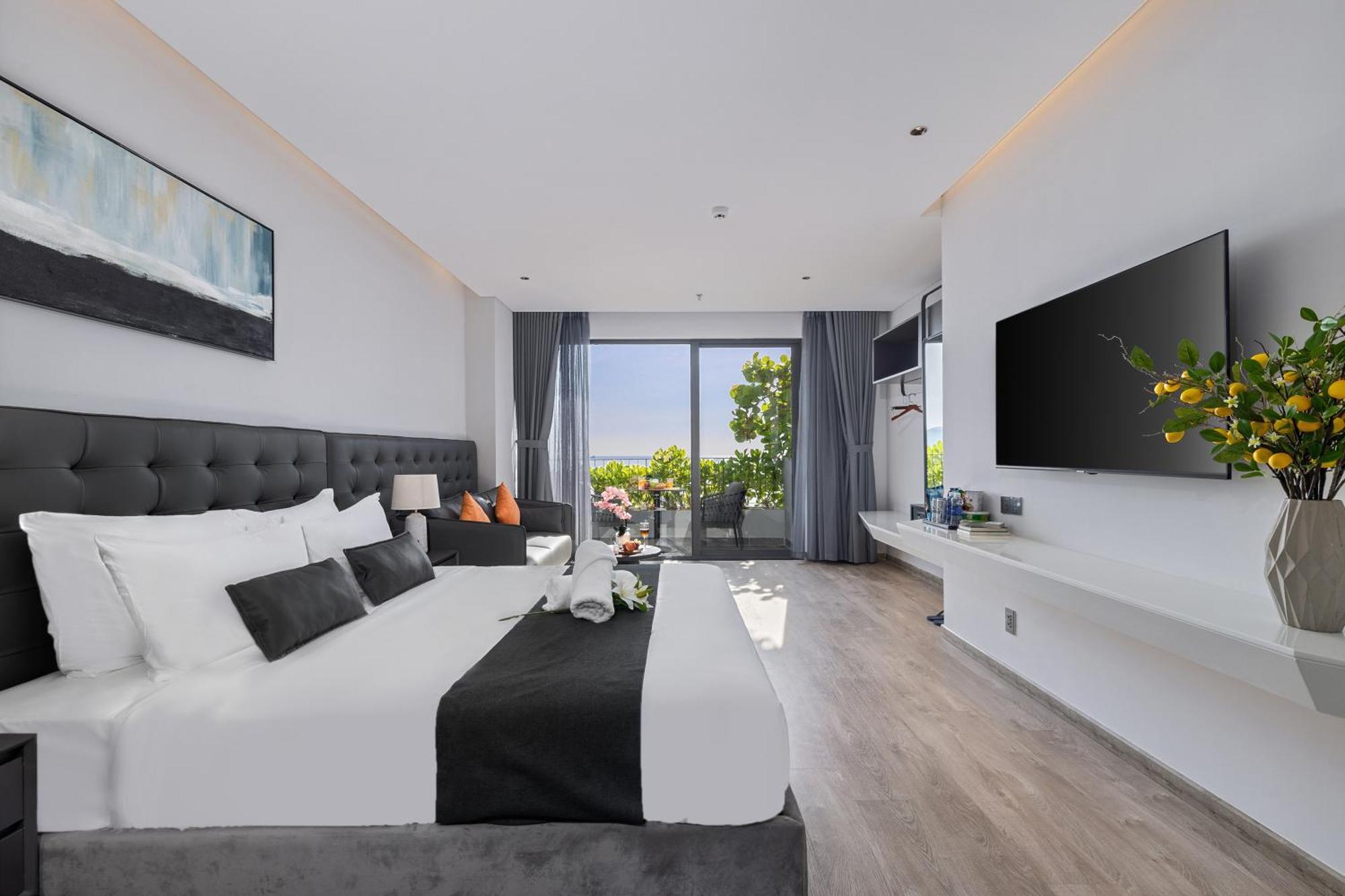 Jbay Beachfront Boutique Hotel Da Nang Buitenkant foto