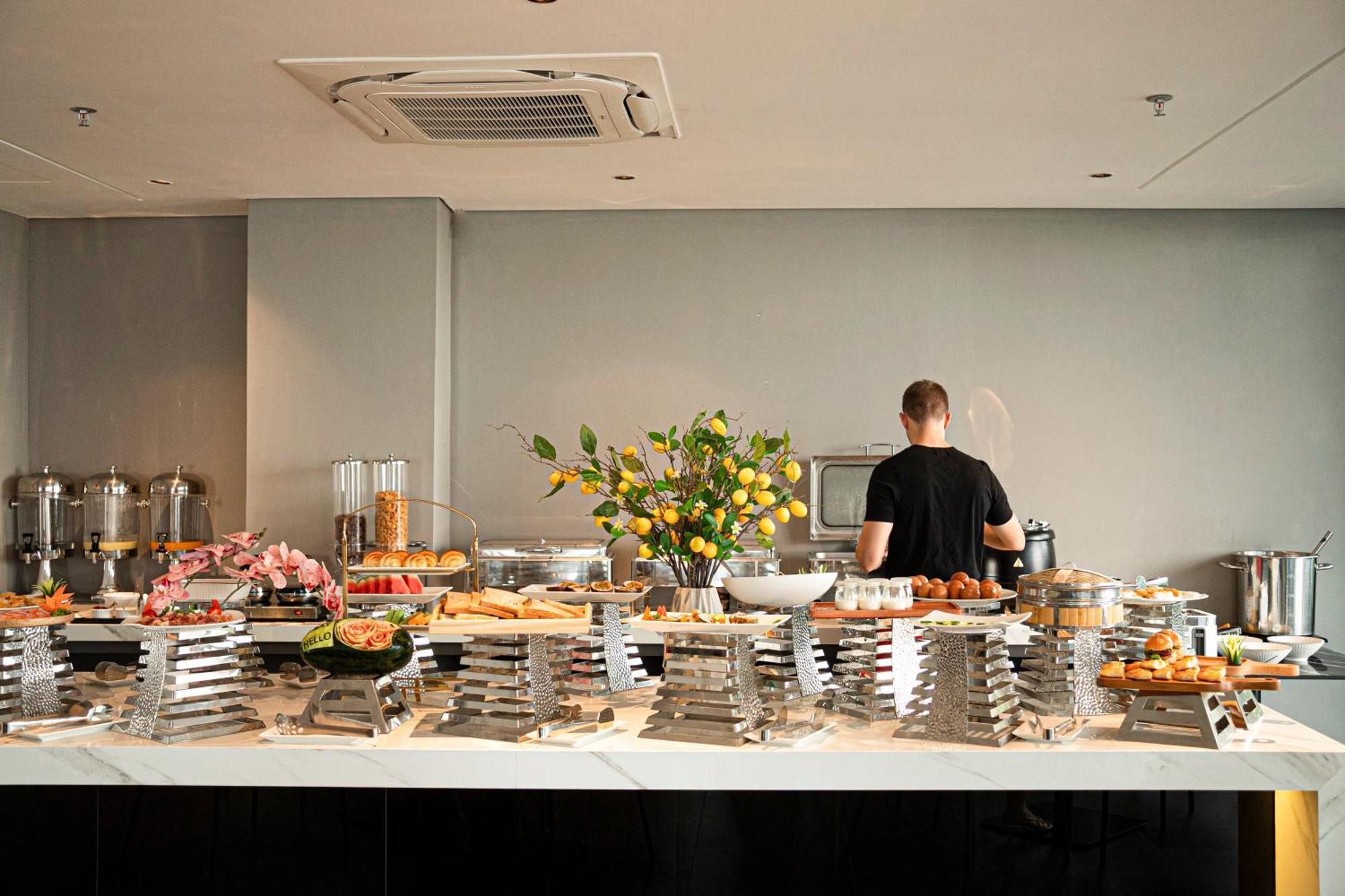 Jbay Beachfront Boutique Hotel Da Nang Buitenkant foto