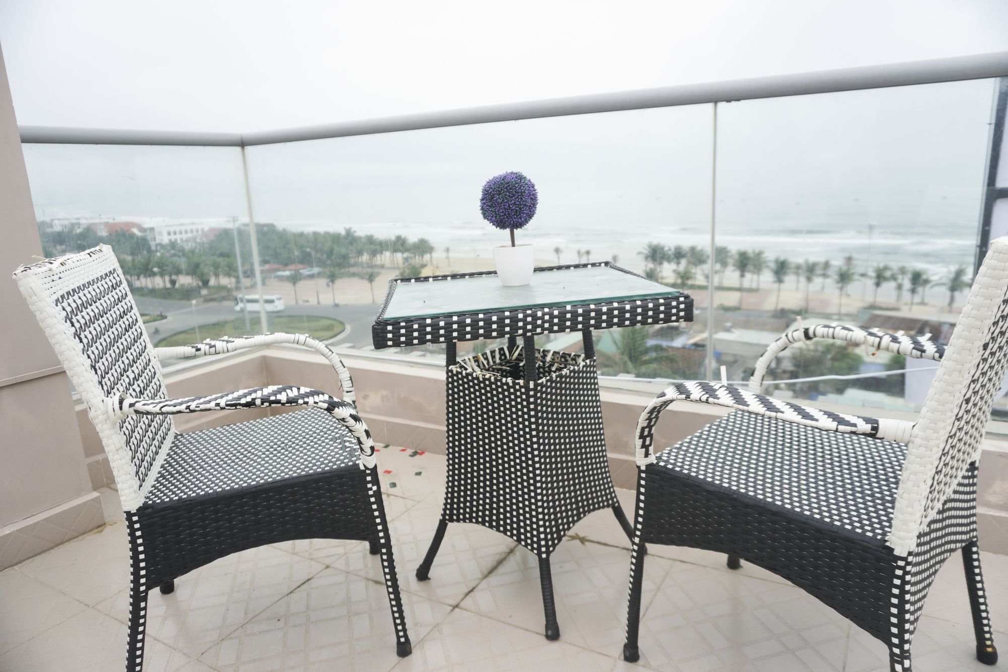 Jbay Beachfront Boutique Hotel Da Nang Buitenkant foto